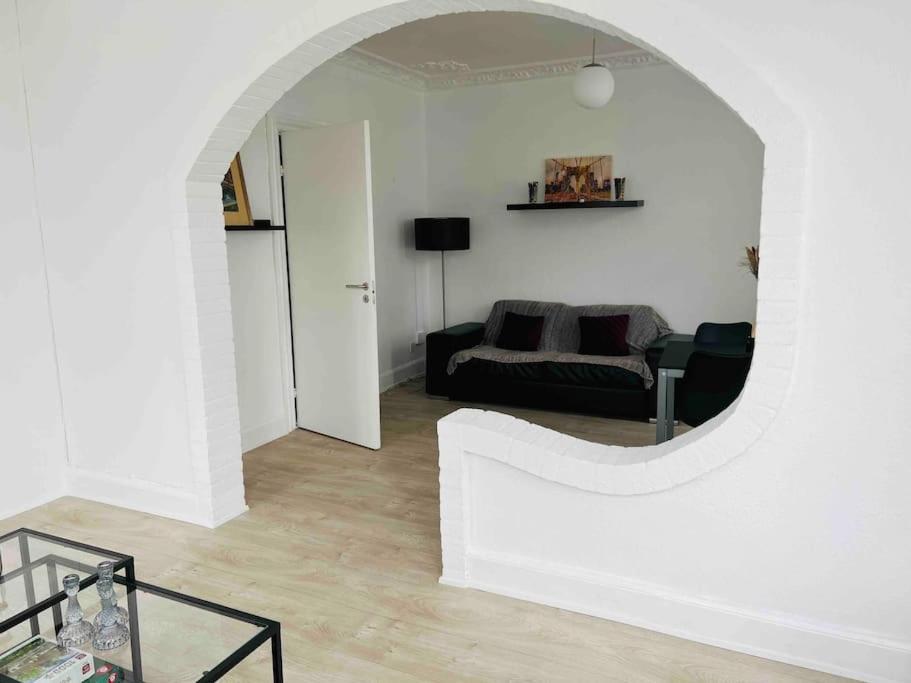 Lovely 1-Bedroom Condo In Aarhus C Dış mekan fotoğraf